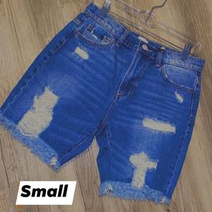 Ripped jean shorts, new never worn, size small